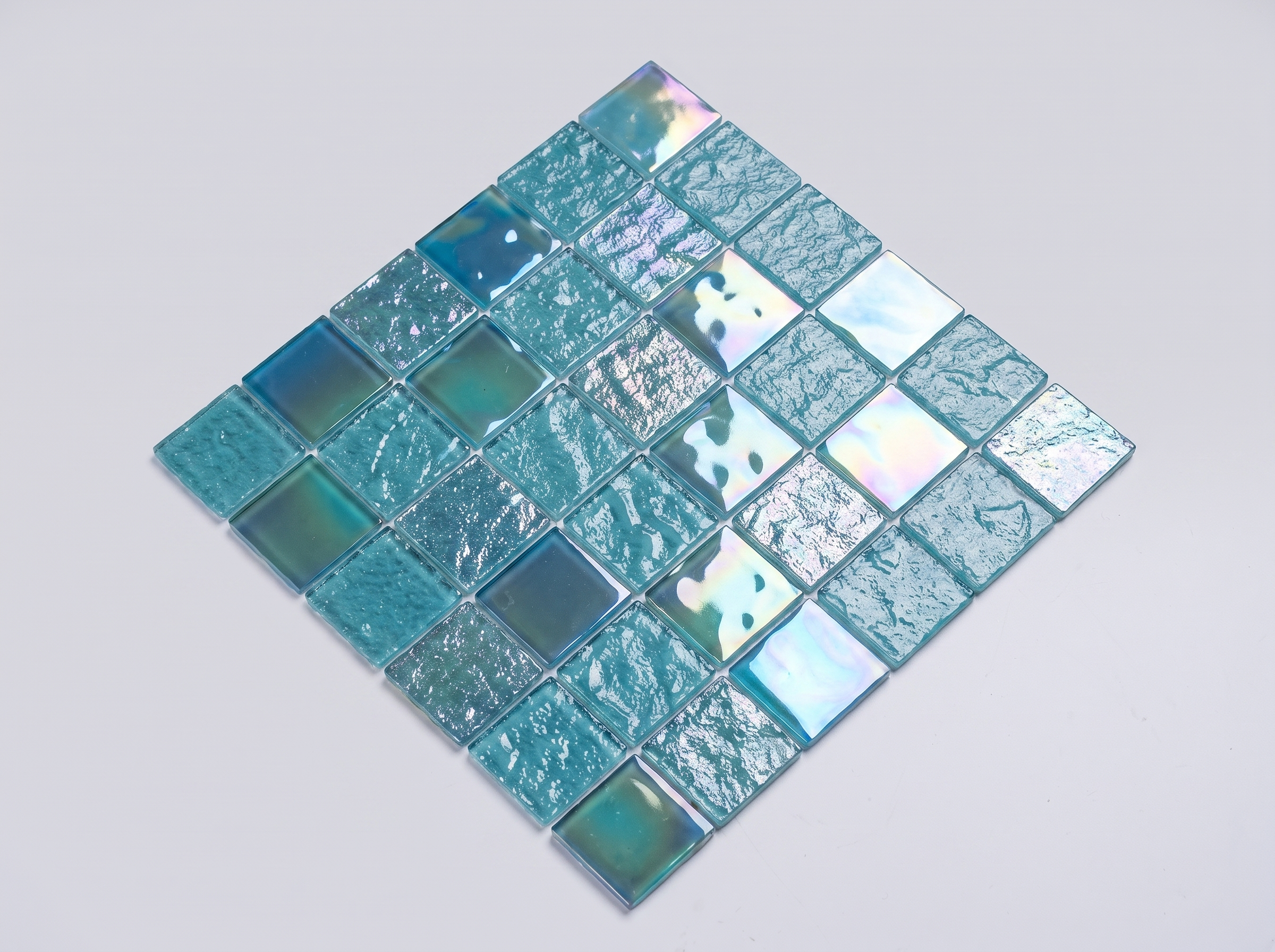 Glasmosaik 48×48 mm Türkis Schimmer