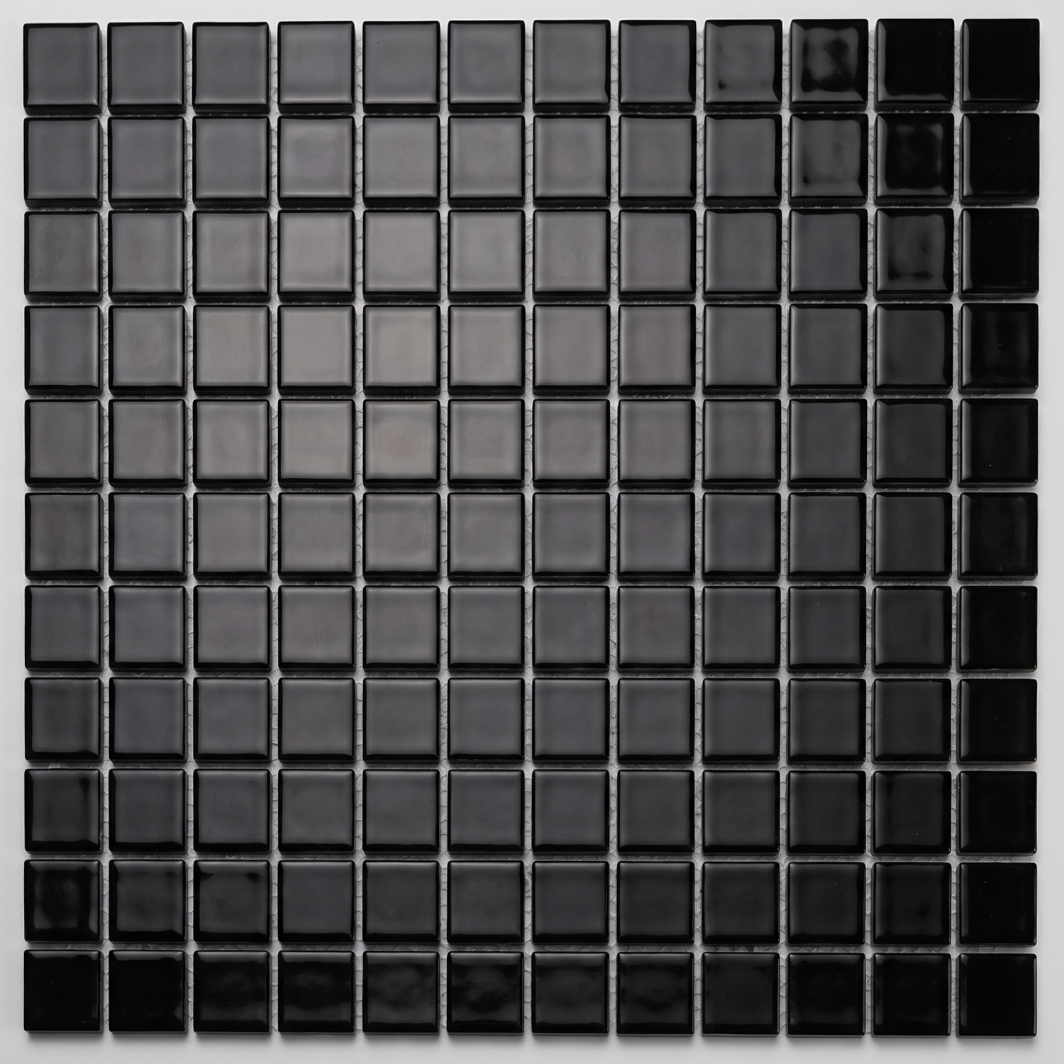 Glasmosaik 23×23 mm glänzend Schwarz Bloom